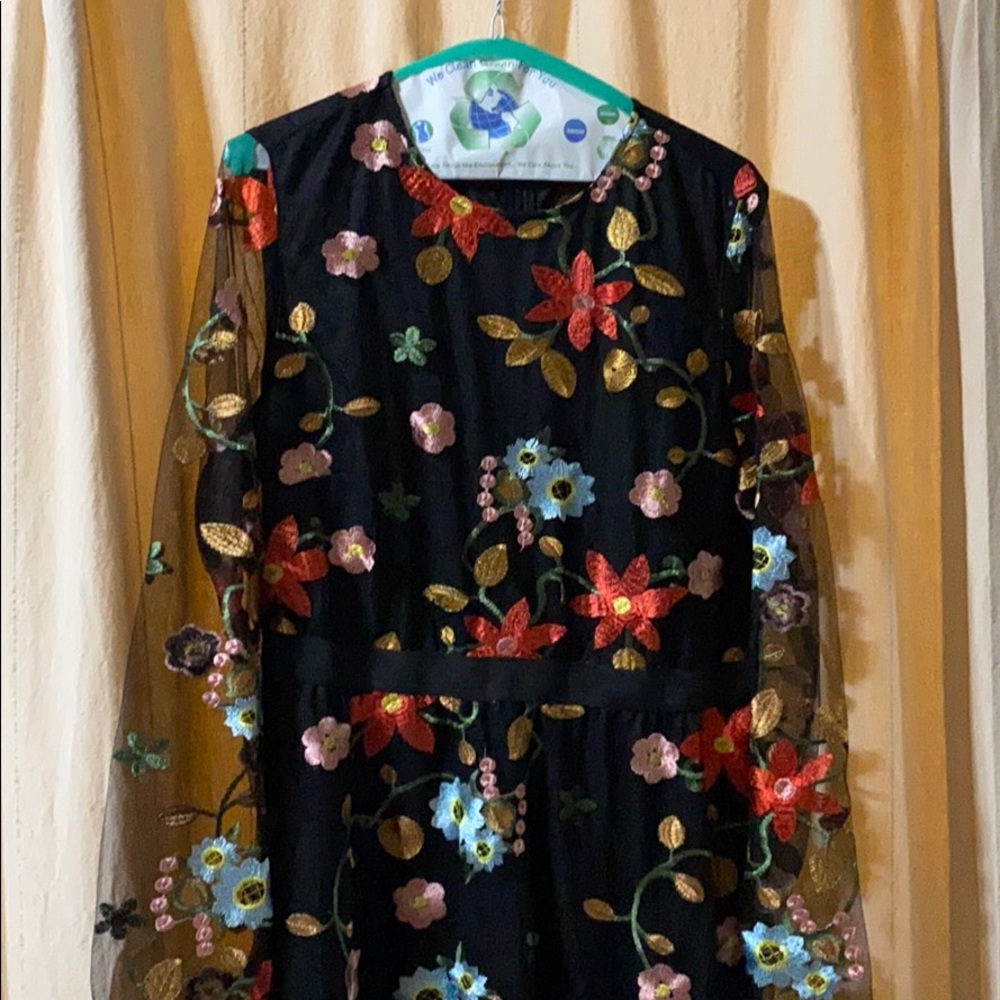 Flower black lace dress
